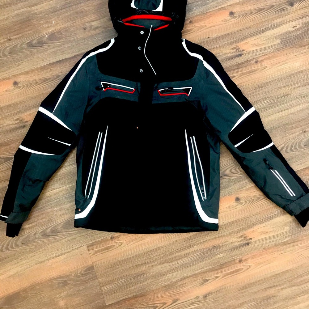 Men small snowboard ski jacket